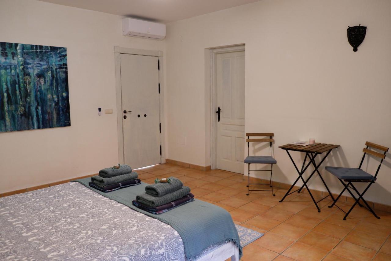 Vegan Guesthouse Finca Pereila Coín Extérieur photo